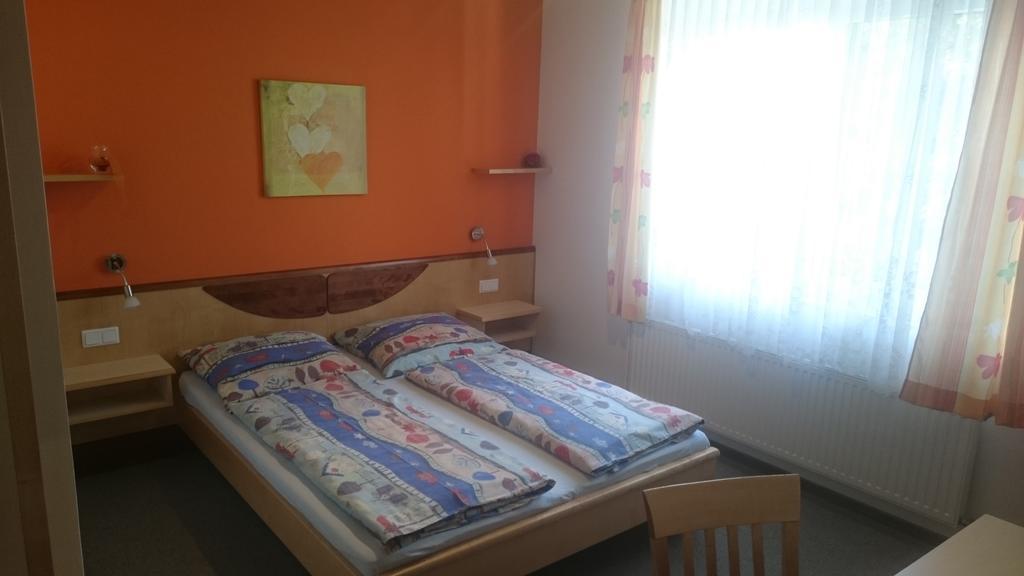 Gaestehaus Karassowitsch Rust Rom bilde