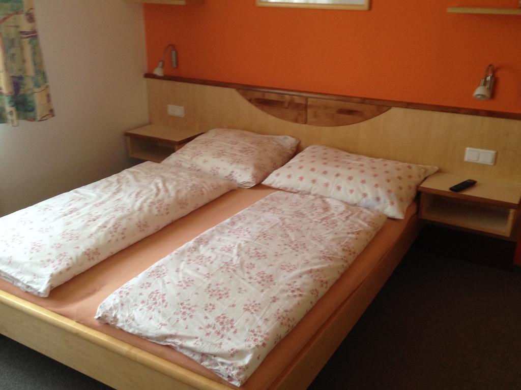 Gaestehaus Karassowitsch Rust Eksteriør bilde